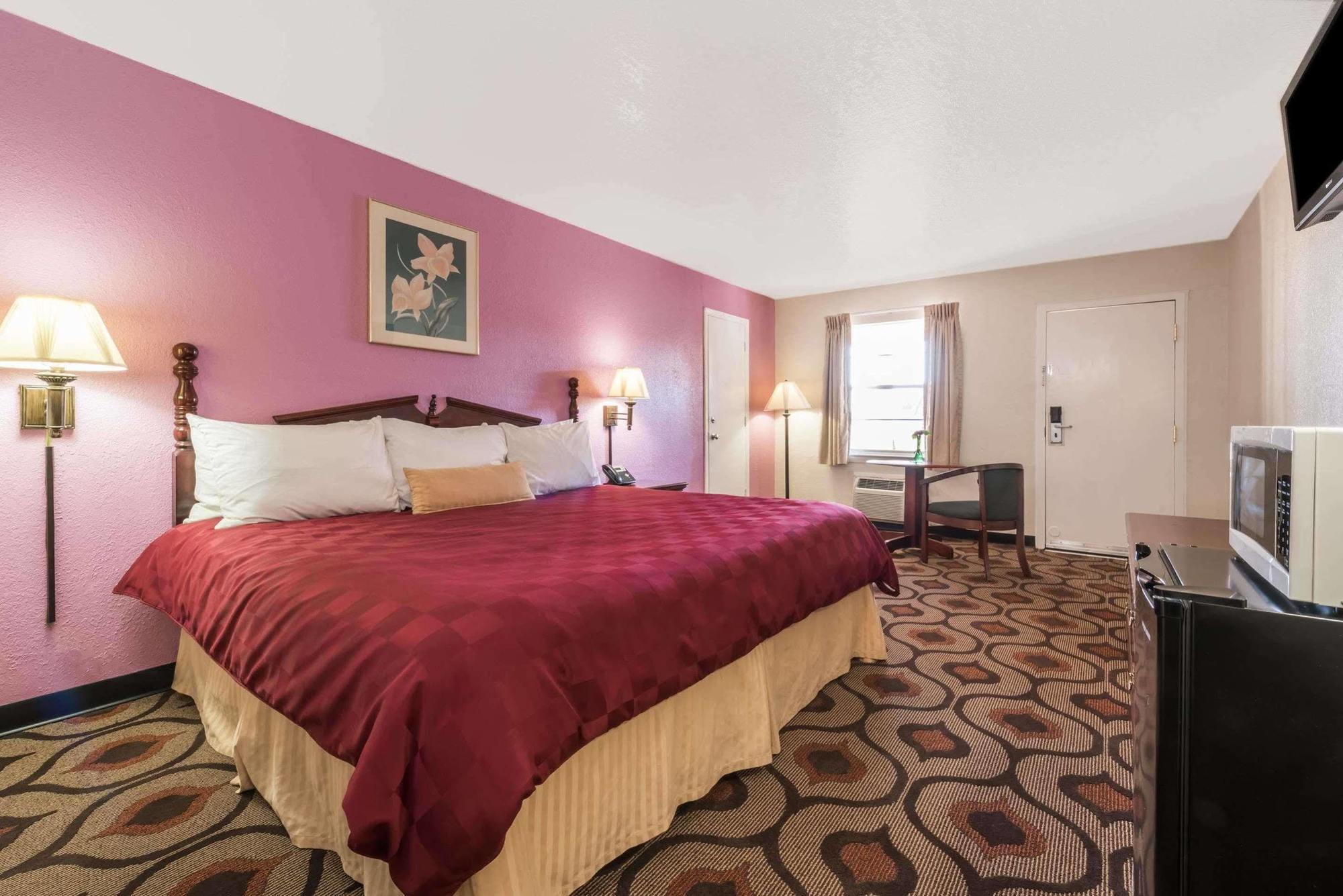 Relax Inn Mineral Wells Exterior photo